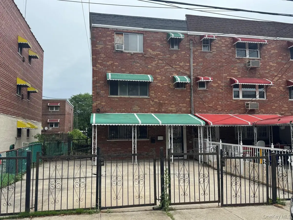 3234 Wickham Avenue, Bronx, NY 10469 - #1