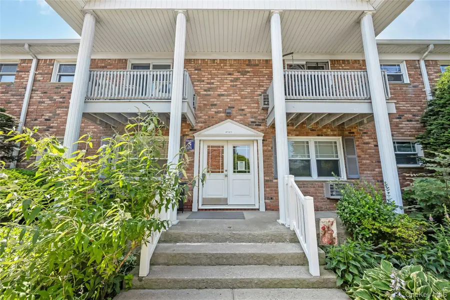 68 Fairharbor Drive #68, Patchogue, NY 11772 - #2