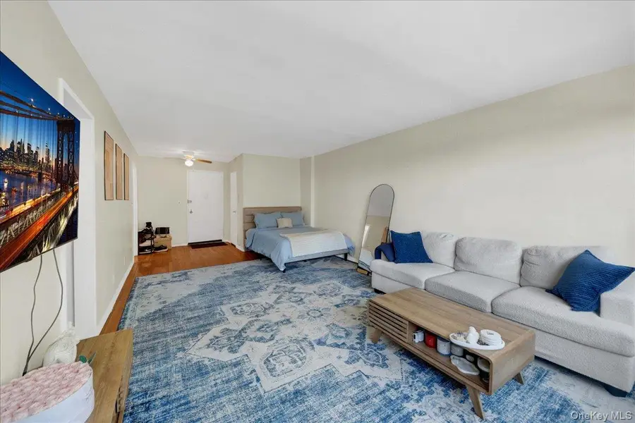 370 Westchester Avenue #3M, Port Chester, NY 10573 - #3