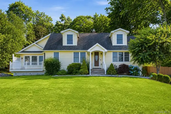 12 Leeside Road, Carmel, NY 10512