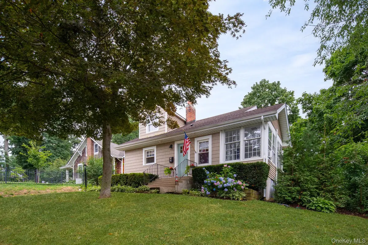 26 Fairmount Street, Huntington, NY 11743 - #1