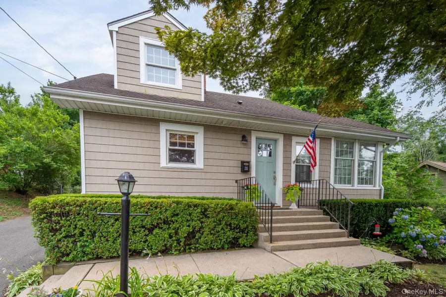 26 Fairmount Street, Huntington, NY 11743 - #2