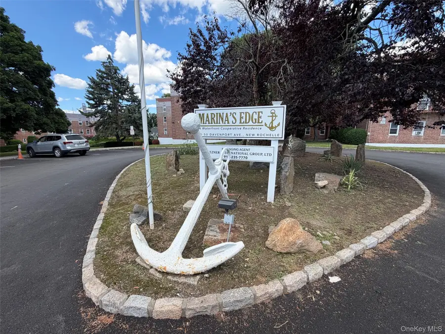 10 Davenport Avenue #1N, New Rochelle, NY 10801 - #2