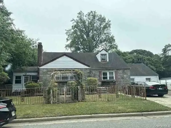 64 Locust Drive, Amityville, NY 11701