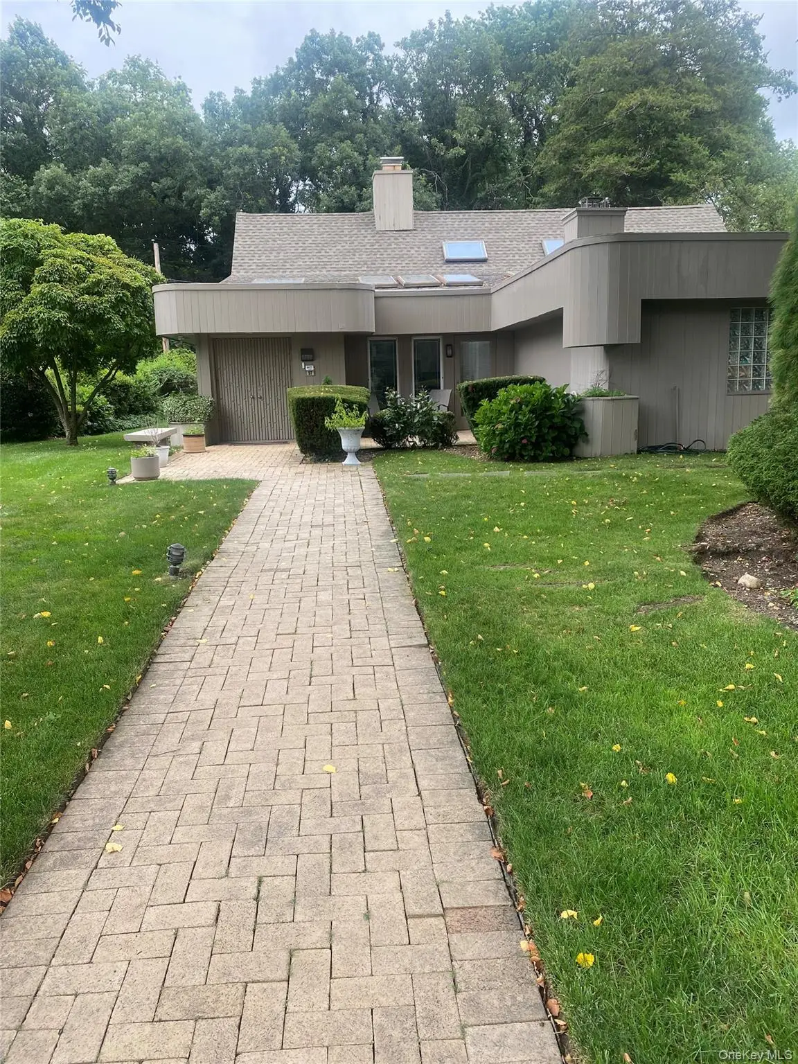 57 Parkway Drive, Roslyn Heights, NY 11577 - #1
