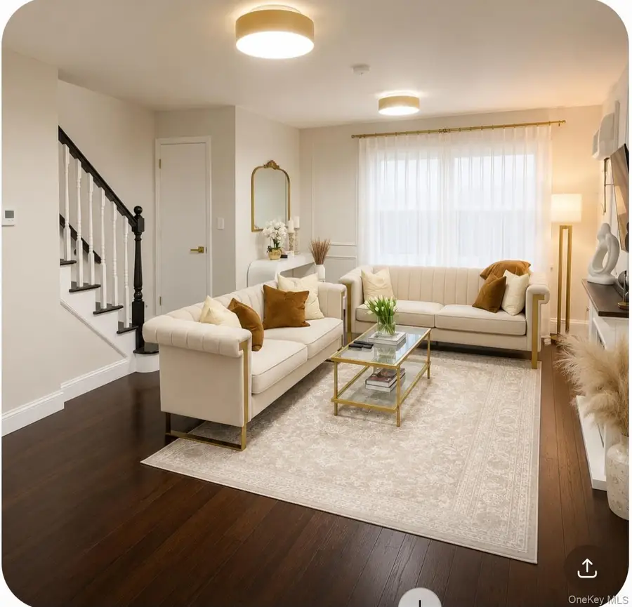 3111 Gunther Avenue, Bronx, NY 10469 - #2
