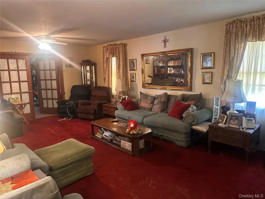 61 11th Avenue, Huntington Station, NY 11746 - #3
