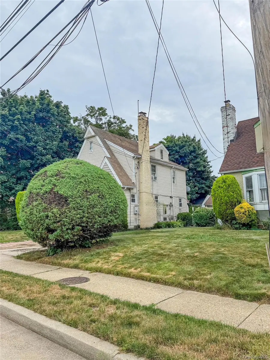 117 Warner Avenue, Hempstead, NY 11550 - #3