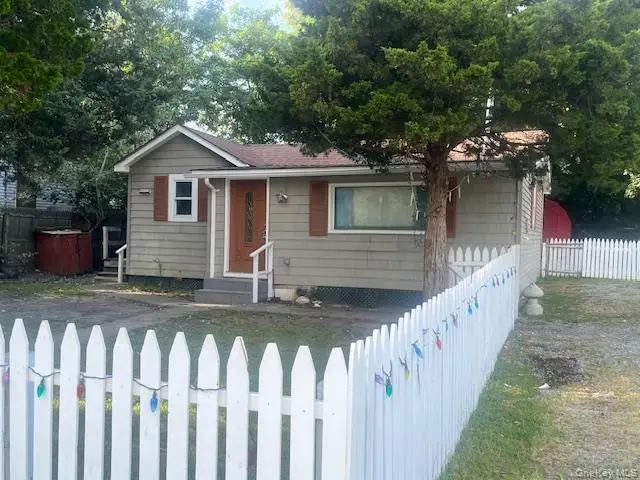 84 Point Road, Flanders, NY 11901 - #1