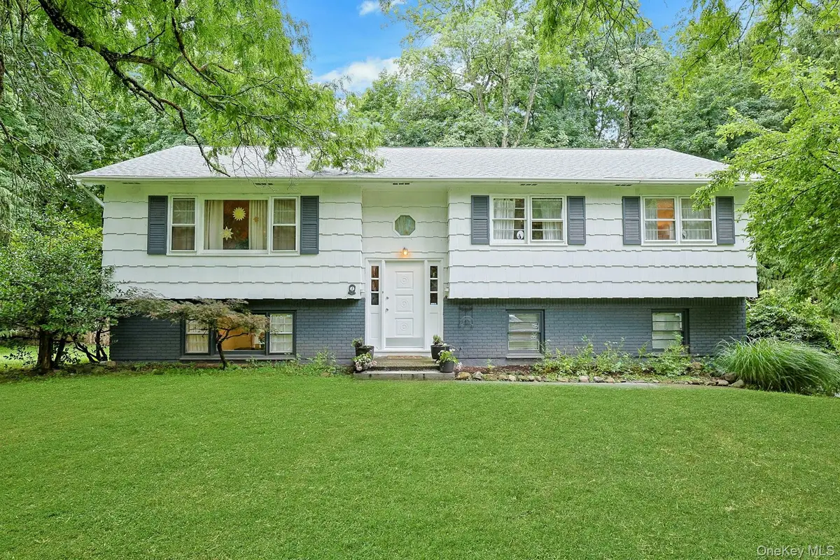 1 Long Meadow Drive, Monsey, NY 10952 - #1