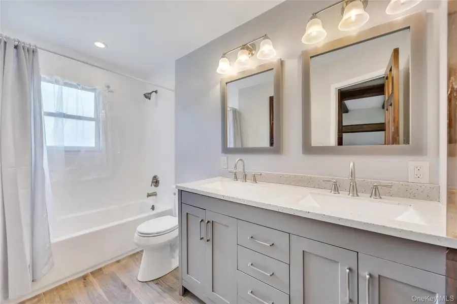 3 Victor Avenue, Selden, NY 11784 - #2