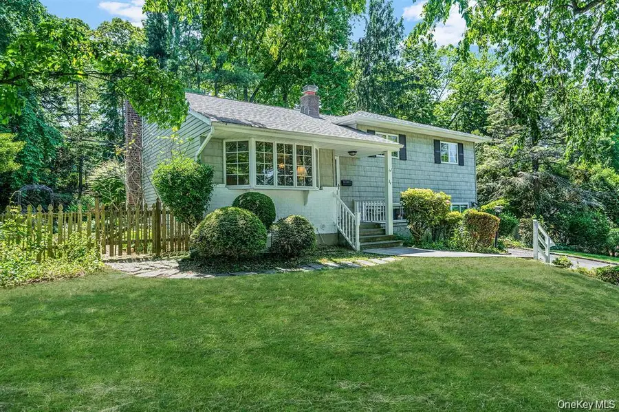 34 Gristmill Lane, Huntington, NY 11743 - #3