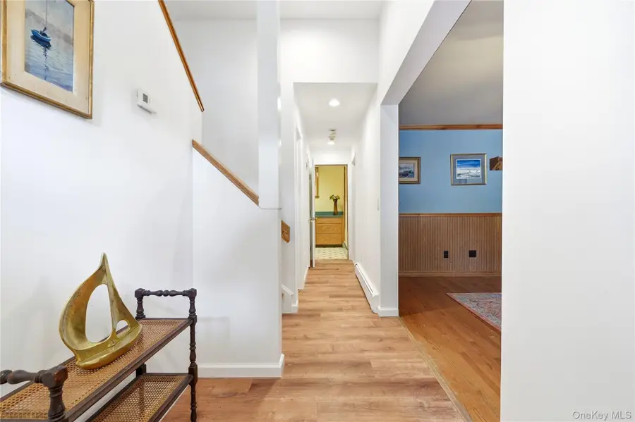 3 Finnin Place, Bayville, NY 11709 - #2