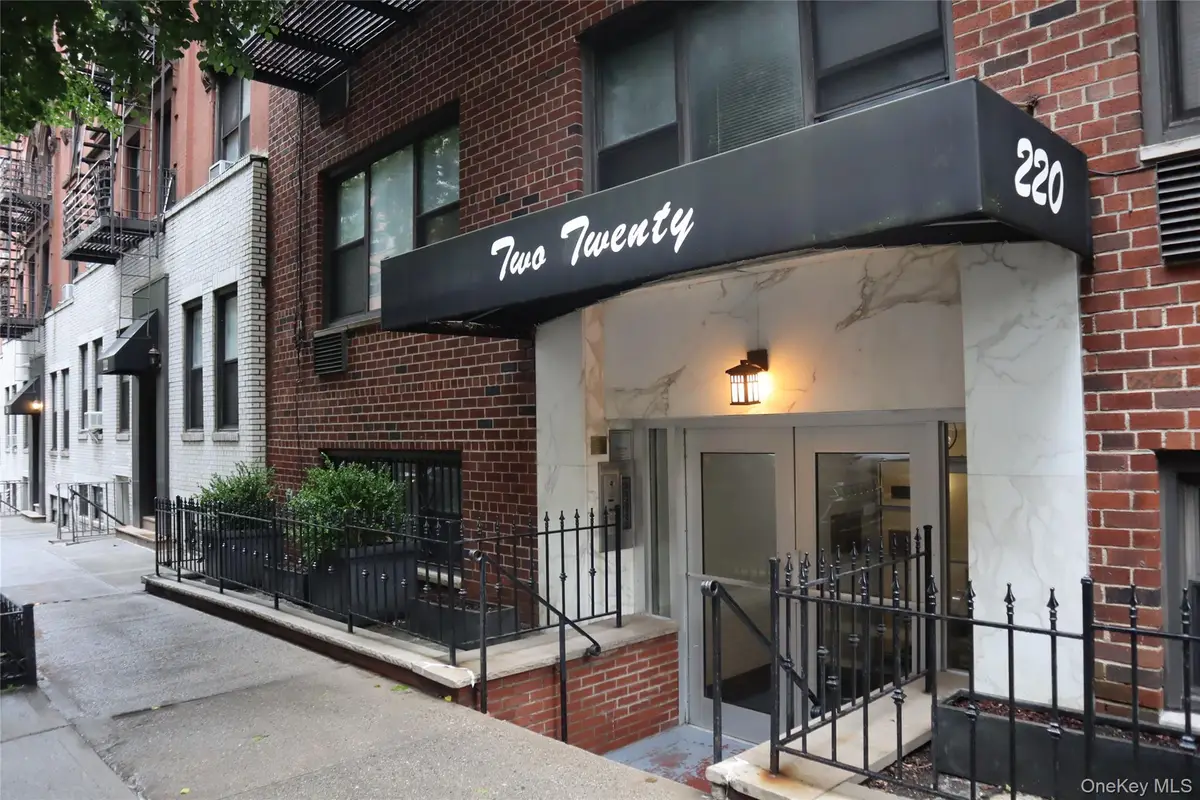 220 E 87th Street #4D, Manhattan, NY 10128 - #1