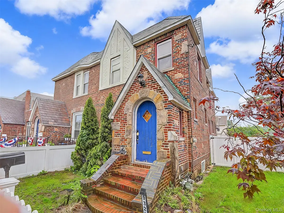 9327 244th Street, Floral Park, NY 11001 - #1
