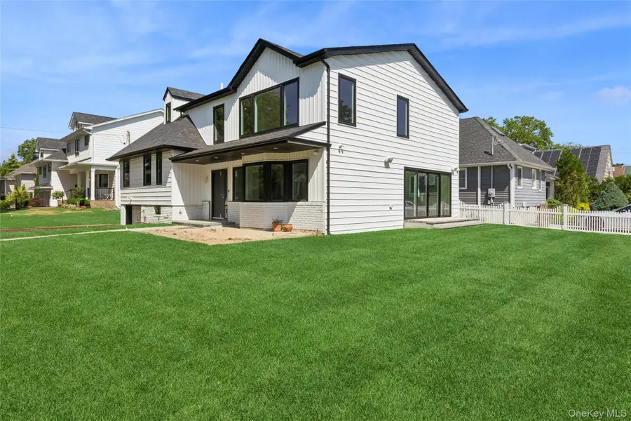 934 Eileen Terrace, Woodmere, NY 11598 - #3