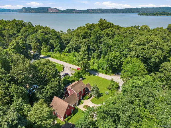 44 Beach Road, Ossining, NY 10562