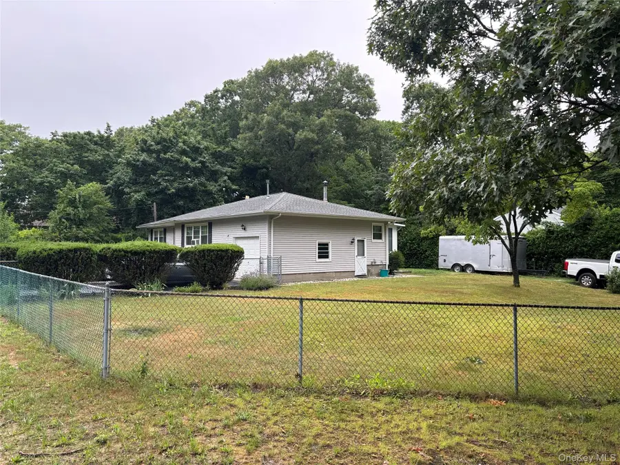 72 Fanning Boulevard, Riverhead, NY 11901 - #3