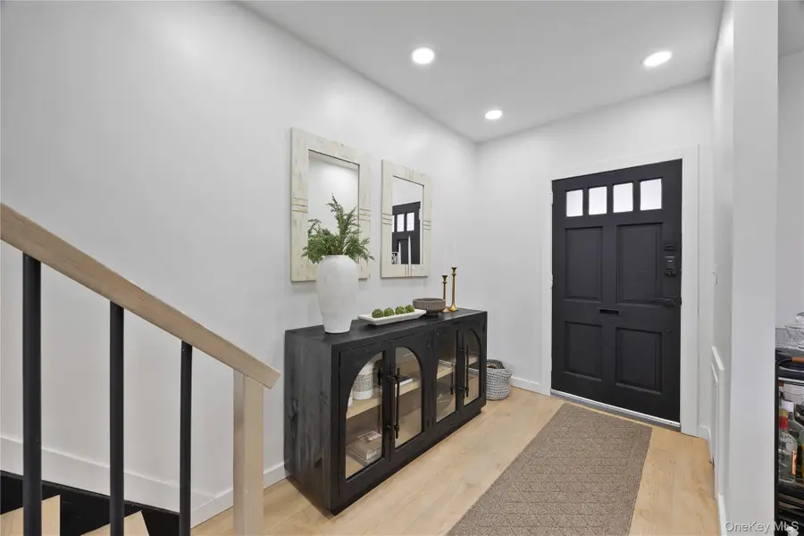 1518 Fielding Street, Bronx, NY 10469 - #3