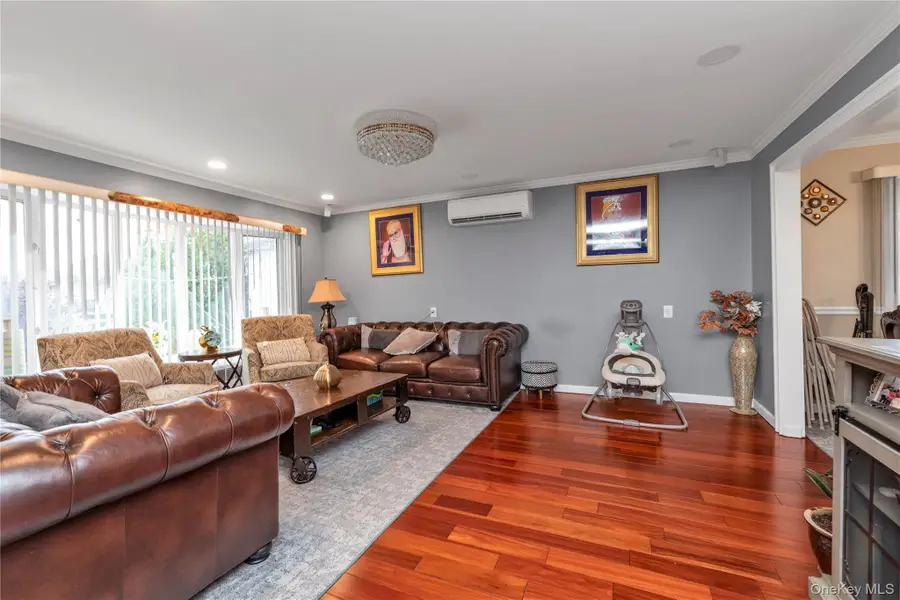 928 N Fletcher Avenue, Valley Stream, NY 11580 - #2