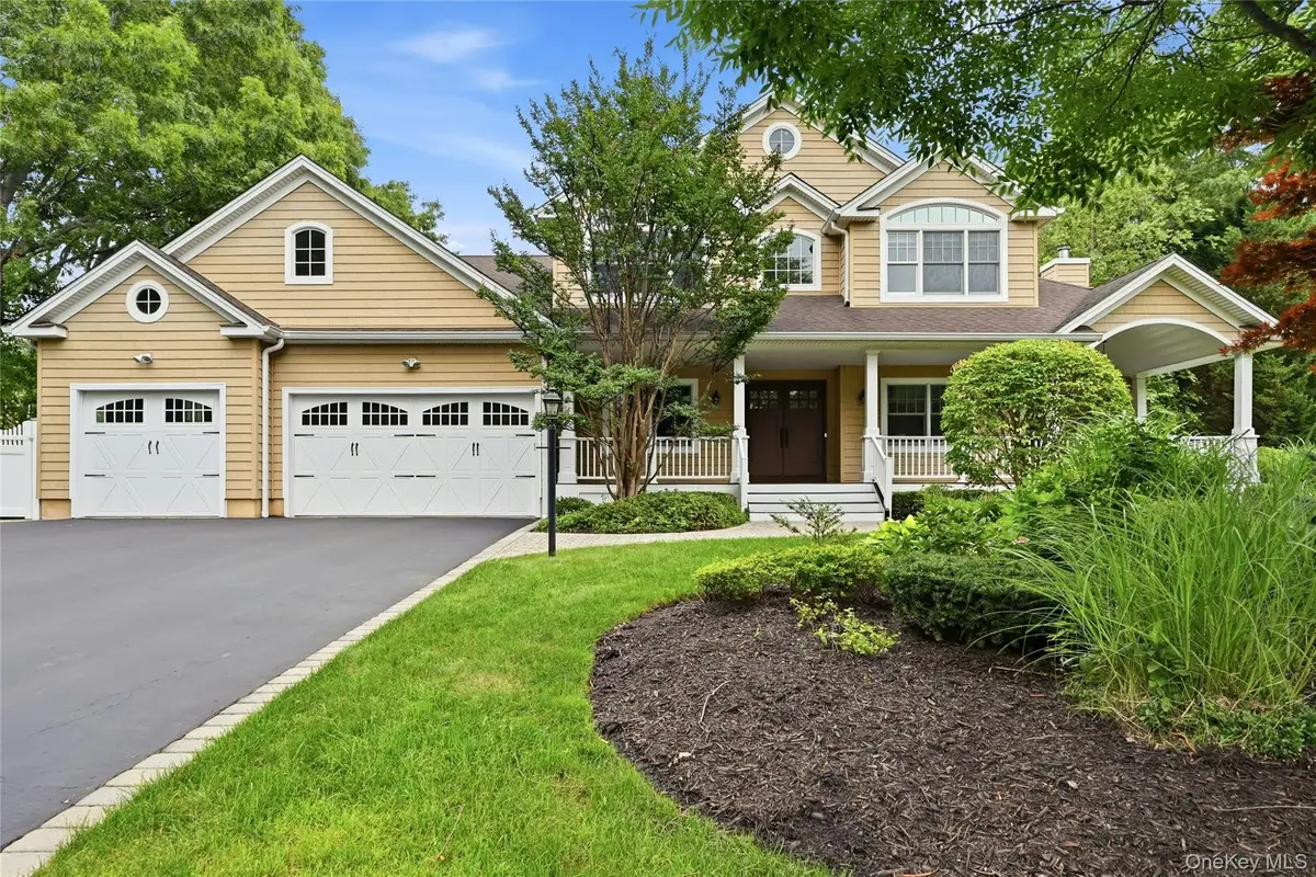 12 Glenridge Lane, Kings Park, NY 11754 - #1