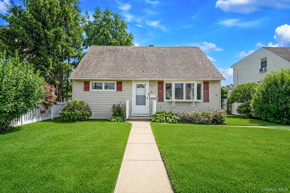 112 Franklin Place, Massapequa, NY 11758 - #1