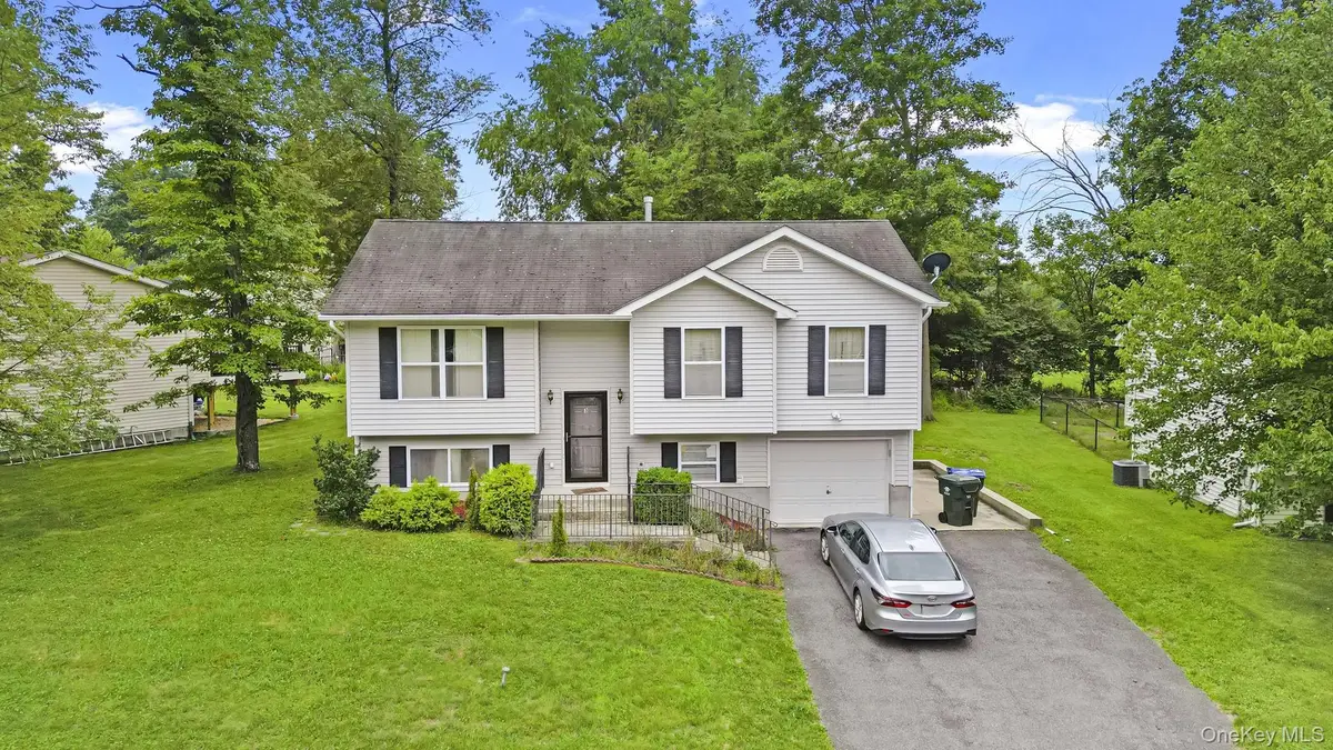 3 Stanford Court, Walden, NY 12586 - #1