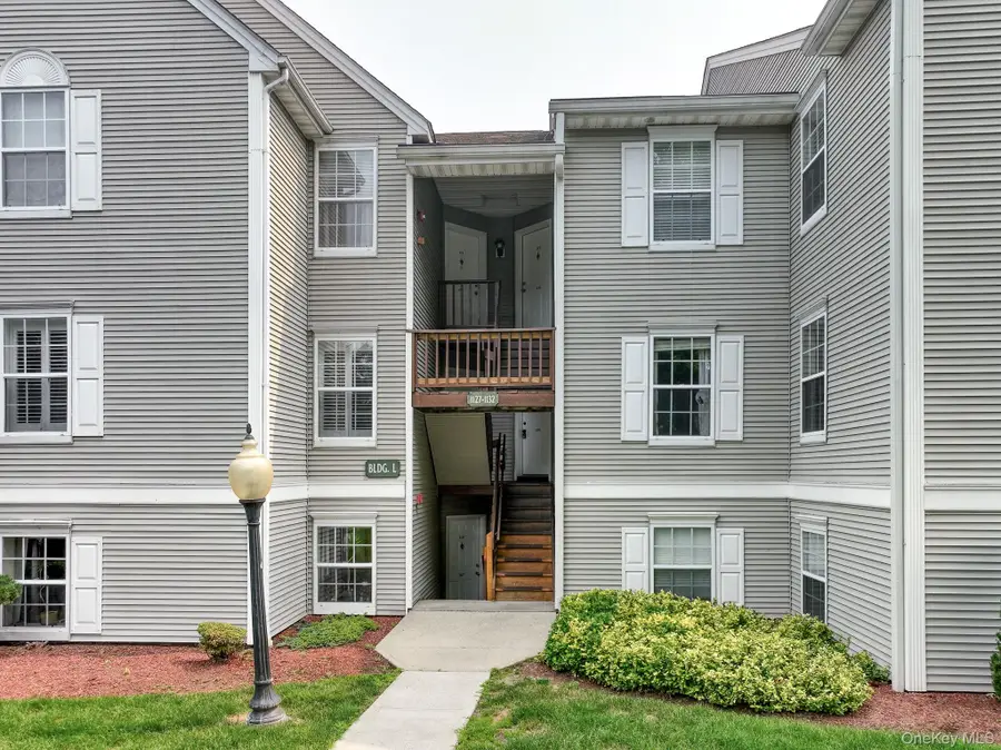 1130 Washington Green, New Windsor, NY 12553 - #2