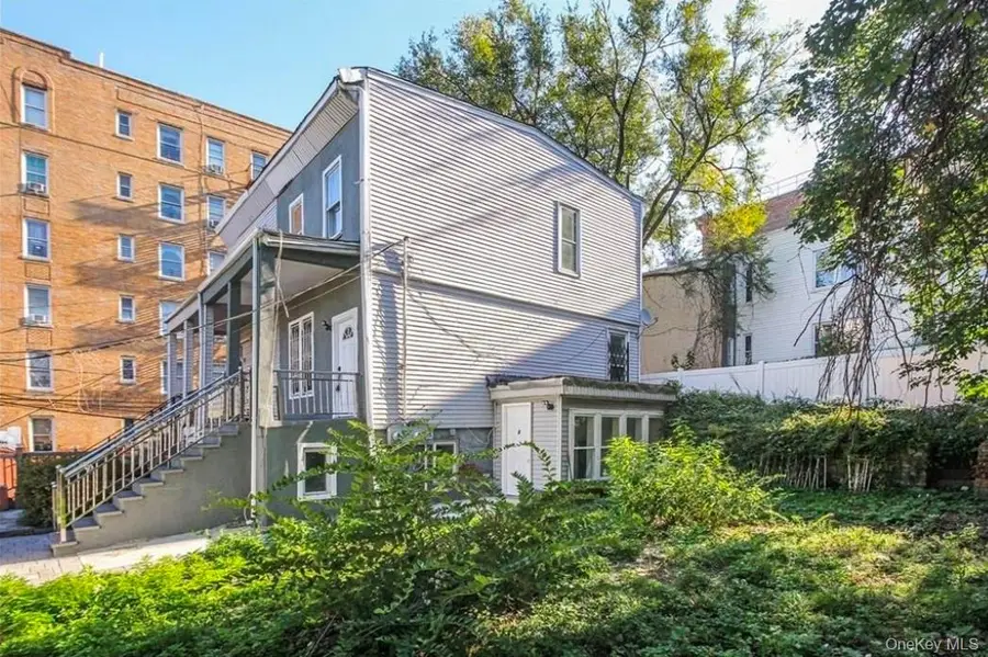 3088 Heath Avenue, Bronx, NY 10463 - #3