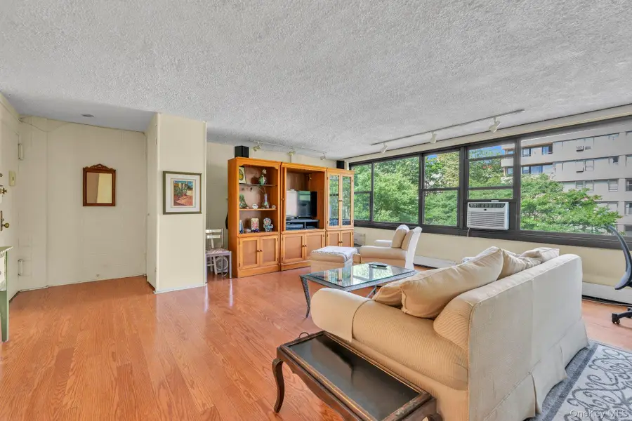 166-10 Powells Cove Boulevard #5D, Beechhurst, NY 11357 - #2