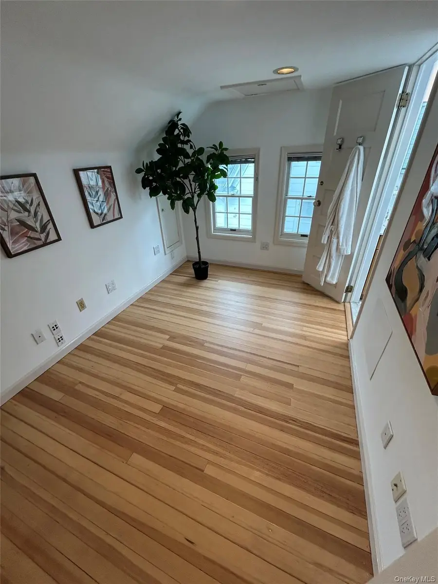 915 Palmer Road, Bronxville, NY 10708 - #3