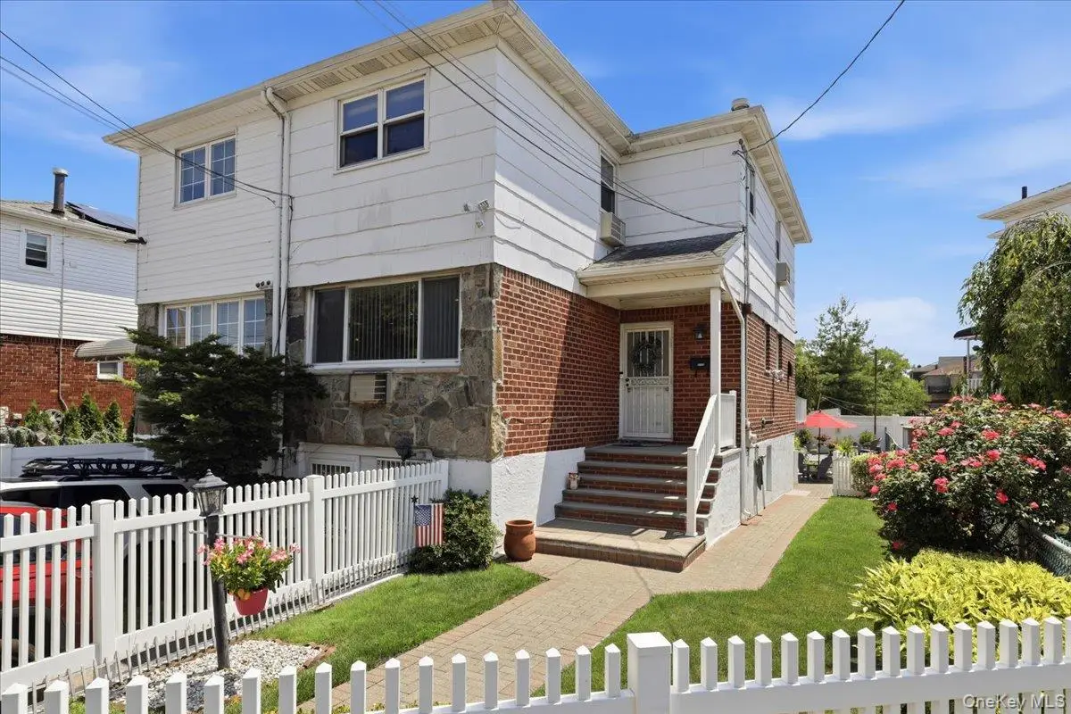 3132 Ampere Avenue, Bronx, NY 10465 - #1