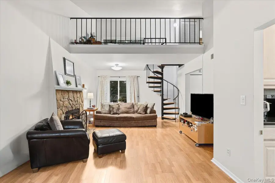 208 Harris Road #GB3, Bedford Hills, NY 10507 - #2