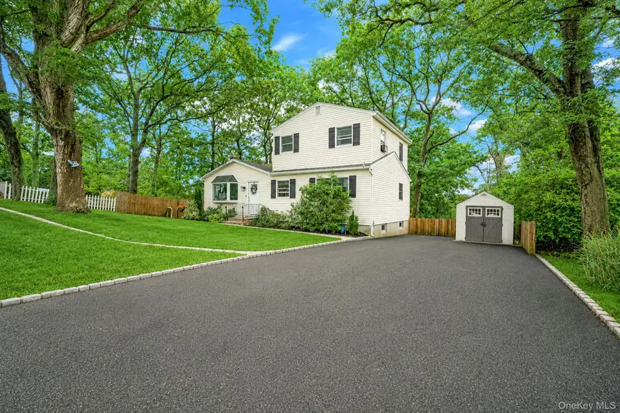 30 Sayville Road, Sound Beach, NY 11789 - #2
