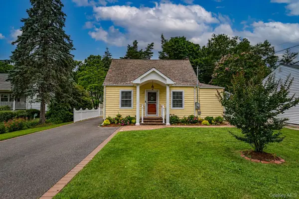 309 Laurel Avenue, Northport, NY 11768
