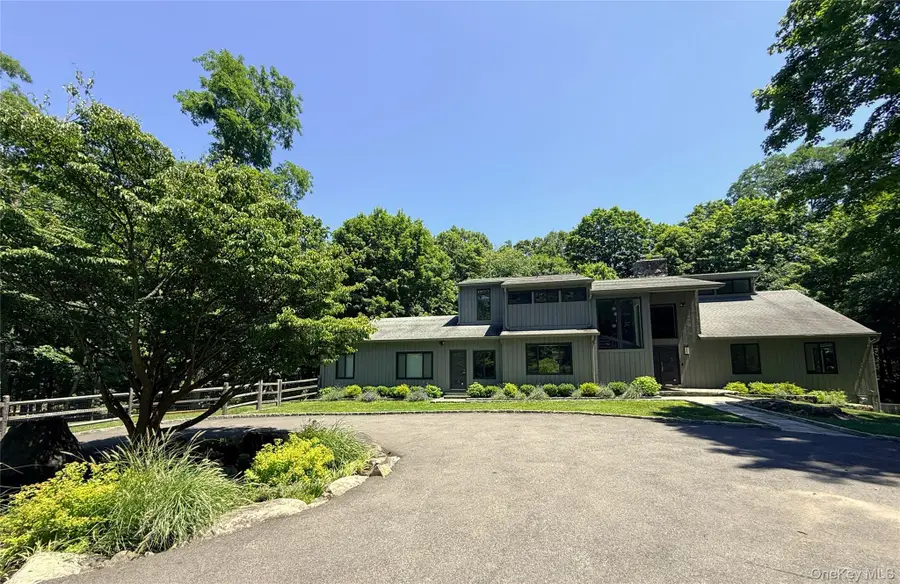 230 E Middle Patent Road, Bedford, NY 10506 - #2