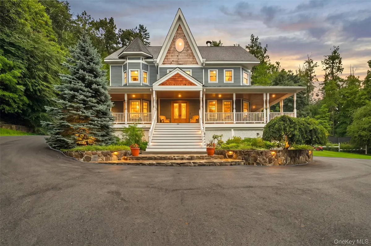59 Country Knolls Lane, Mahopac, NY 10541 - #1