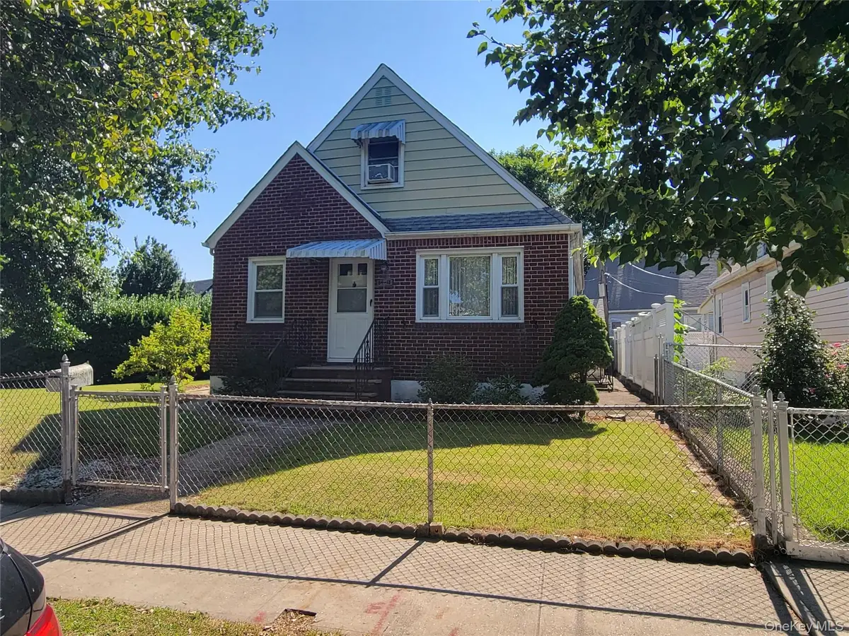 84-18 Commonwealth Boulevard, Bellerose, NY 11426 - #1