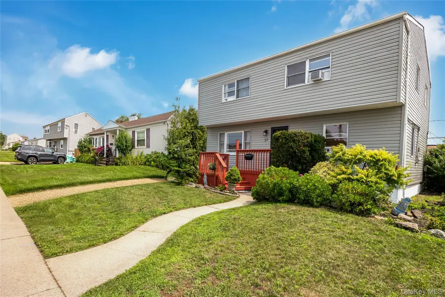 57 Overton Street, Freeport, NY 11520 - #2