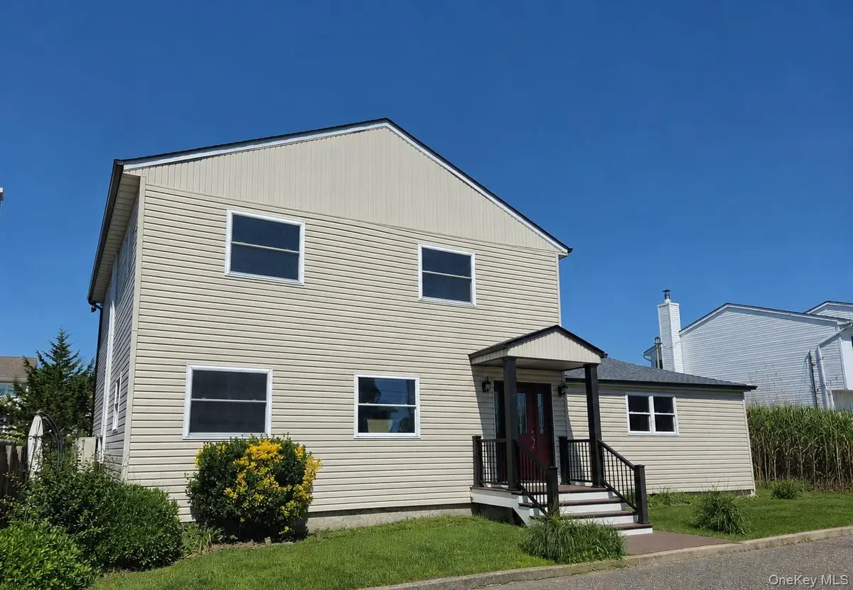 2706 Peconic Avenue, Seaford, NY 11783 - #1