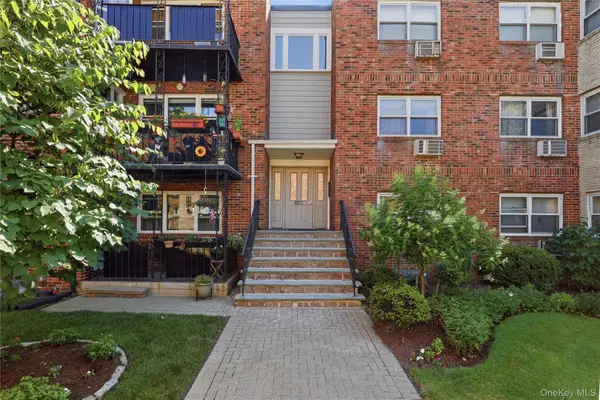 152 B N Broadway #2E, White Plains, NY 10603