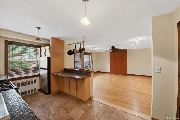 6291 Broadway #A6, Bronx, NY 10471
