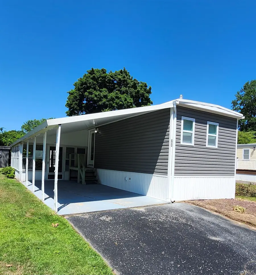 60 Valley Forge, Bohemia, NY 11716 - #2