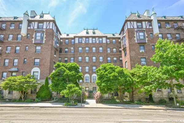 77-16 Austin Street #5L, Forest Hills, NY 11375