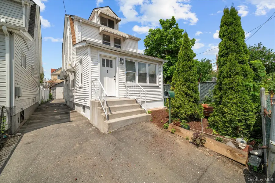 11422 212th Street, Cambria Heights, NY 11411 - #2