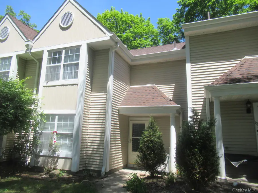 127 Creekside Circle, Spring Valley, NY 10977 - #3
