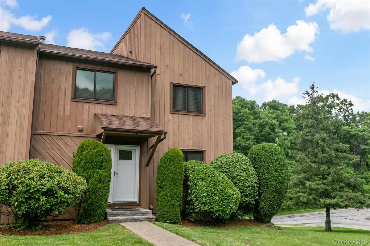 95 Wild Birch Farms, Cortlandt Manor, NY 10567 - #1