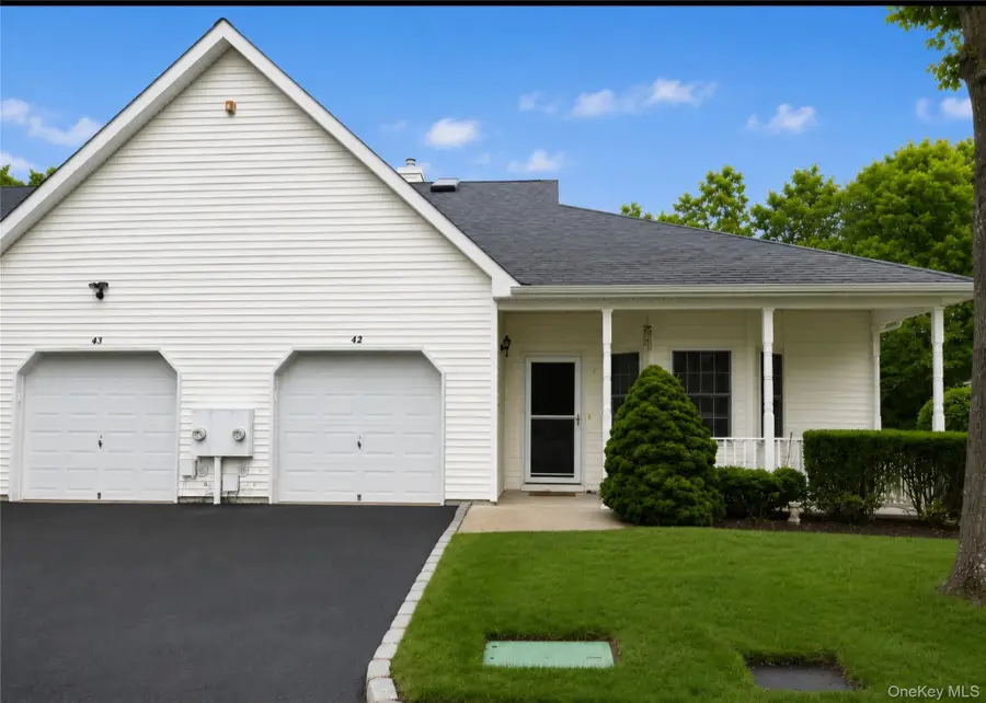 42 Oyster Cove Lane, Blue Point, NY 11715 - #2