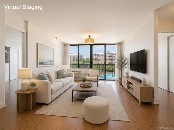 15038 Union Turnpike #8M, Flushing, NY 11367