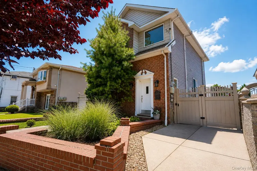 124 Reid Ave, Staten Island, NY 10305 - #3